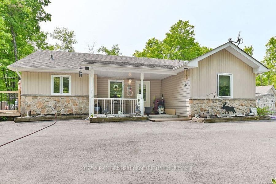 1571 Cordova Road, Limoges, ON — photo 2