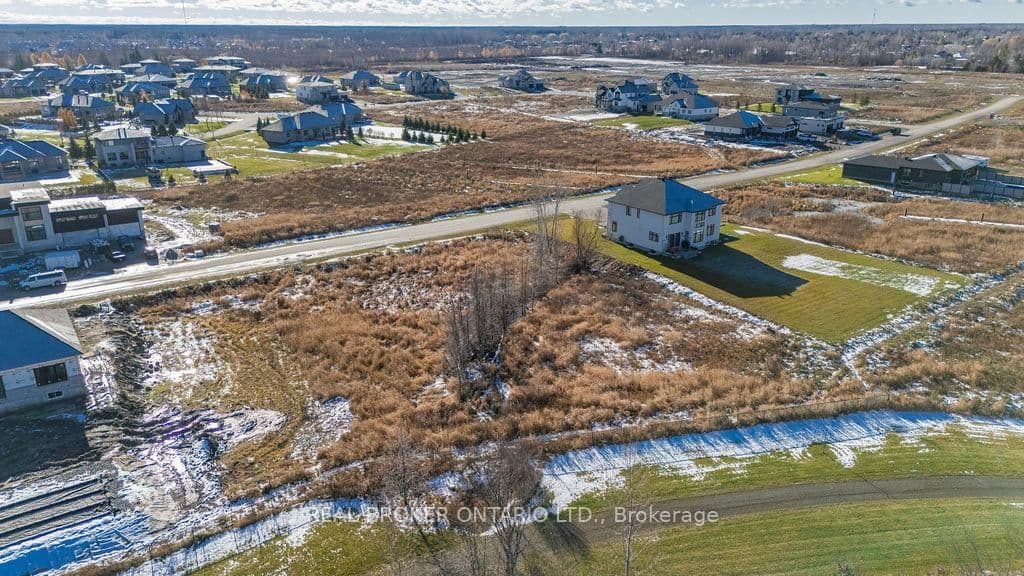 6810 Still Meadow Way, Ottawa, ON — photo 3