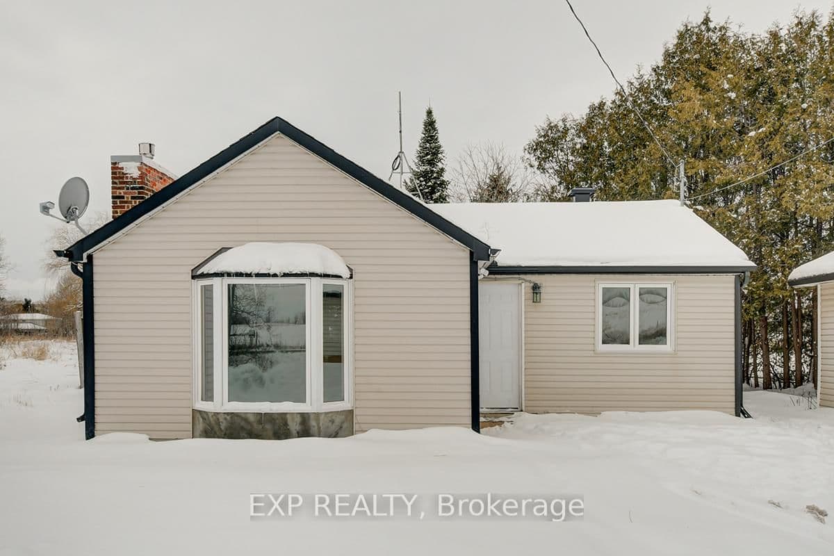 458 River Road, Ottawa, ON