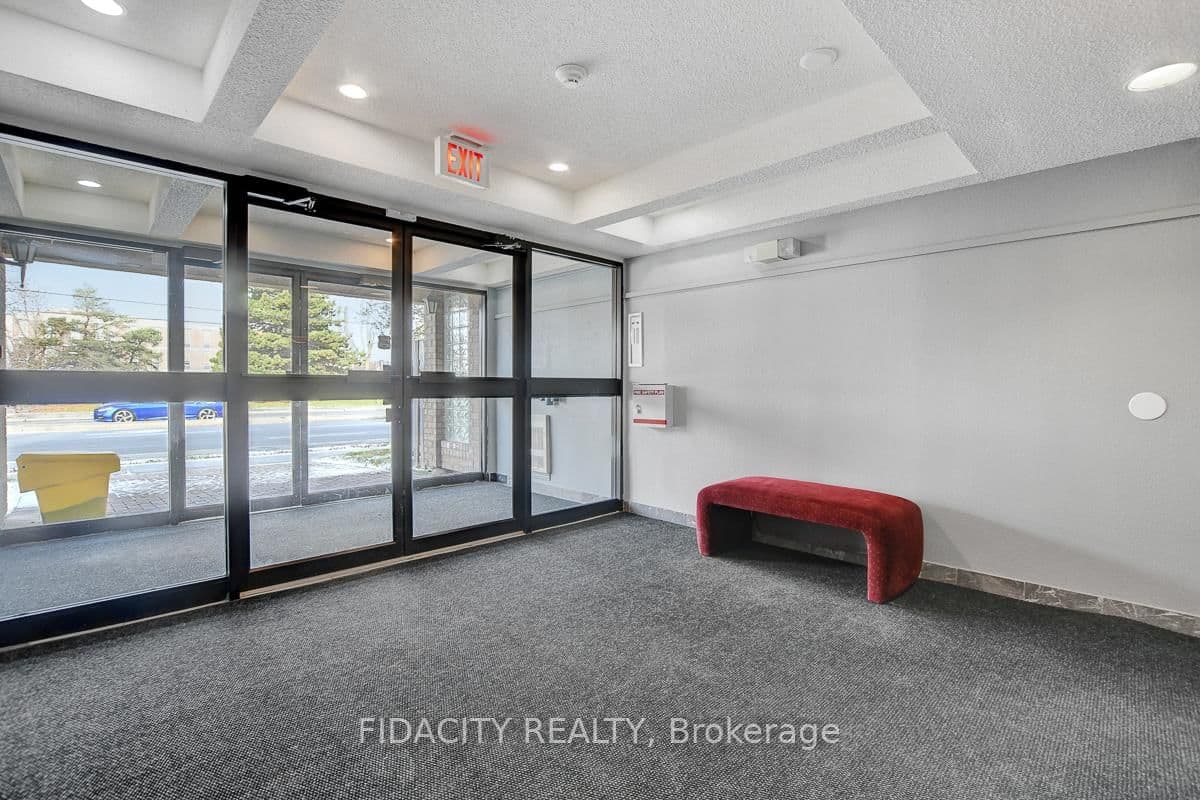 309 - 1490 Heron Road, Ottawa, ON — photo 3