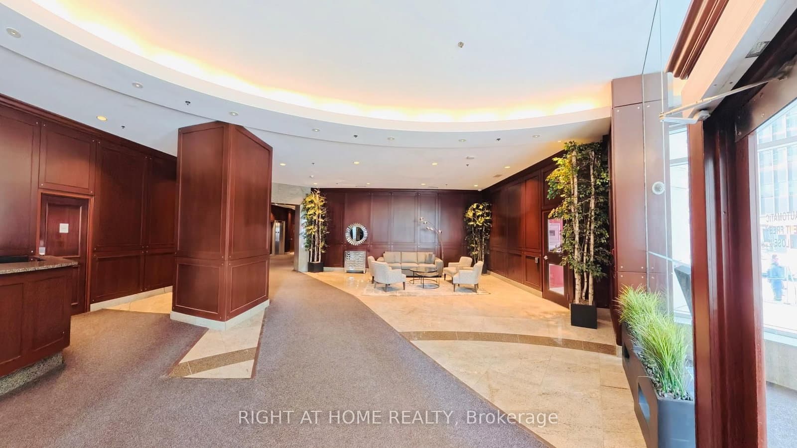 1901 - 234 Rideau Street, Ottawa, ON — photo 3