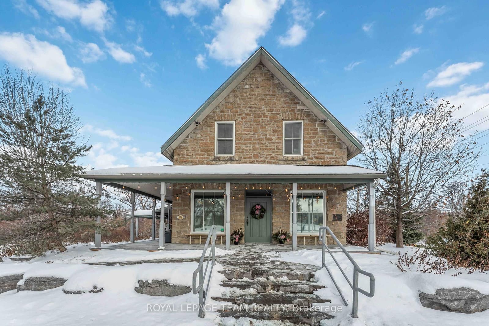 806 March Road, Ottawa, ON