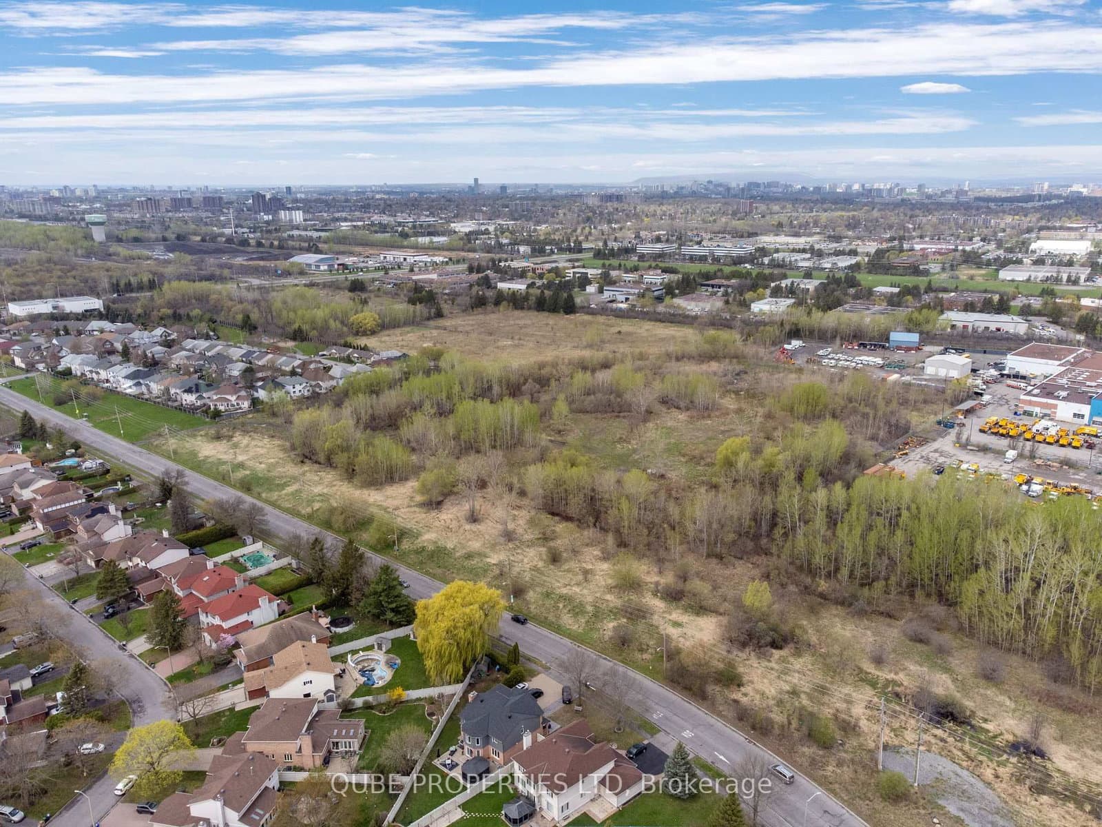 3203 Conroy Road, Ottawa, ON — photo 2