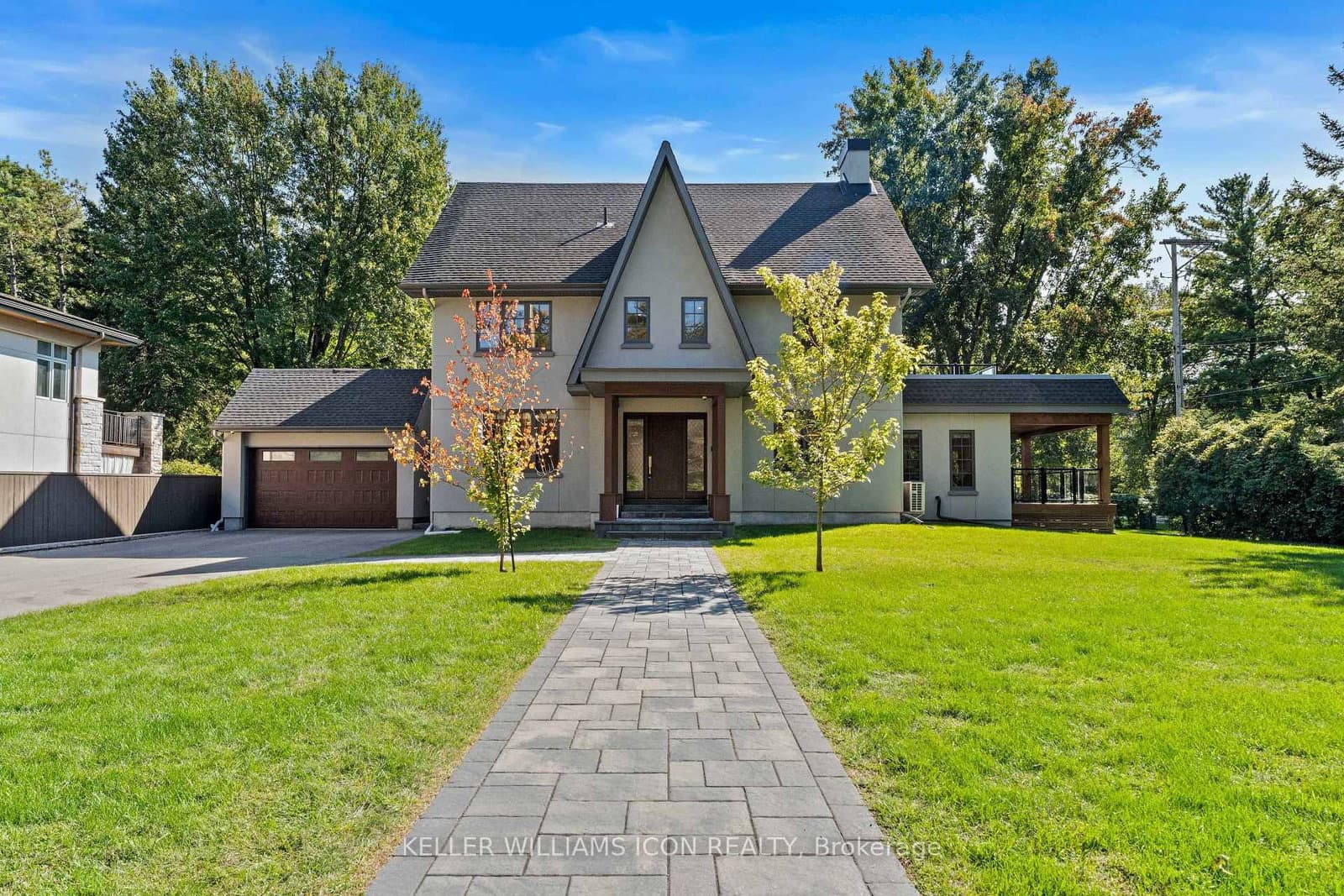 320 Hillcrest Road, Ottawa, ON