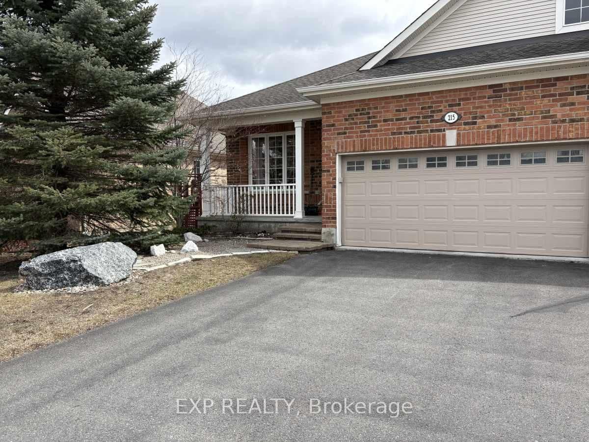 215 Cairnsmore Circle, Ottawa, ON — photo 2