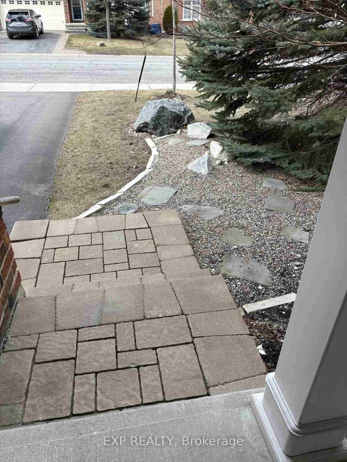 215 Cairnsmore Circle, Ottawa, ON — photo 3