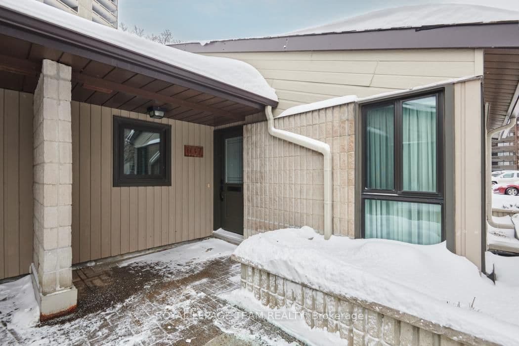 1137 Ambleside Drive, Ottawa, ON — photo 3
