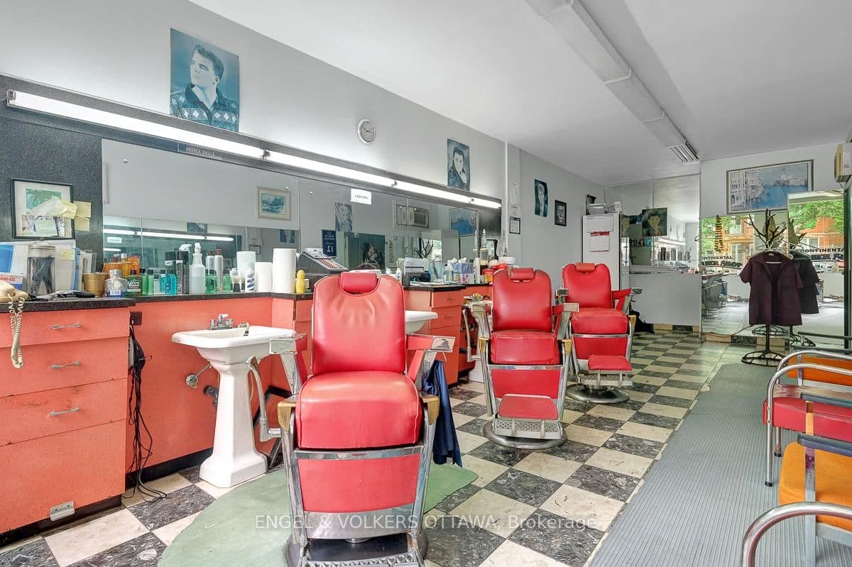 258 Kent Street, Ottawa, ON — photo 3