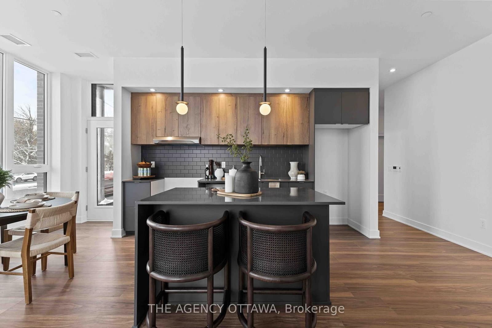 206 - 3071 Riverside Drive, Ottawa, ON — photo 3