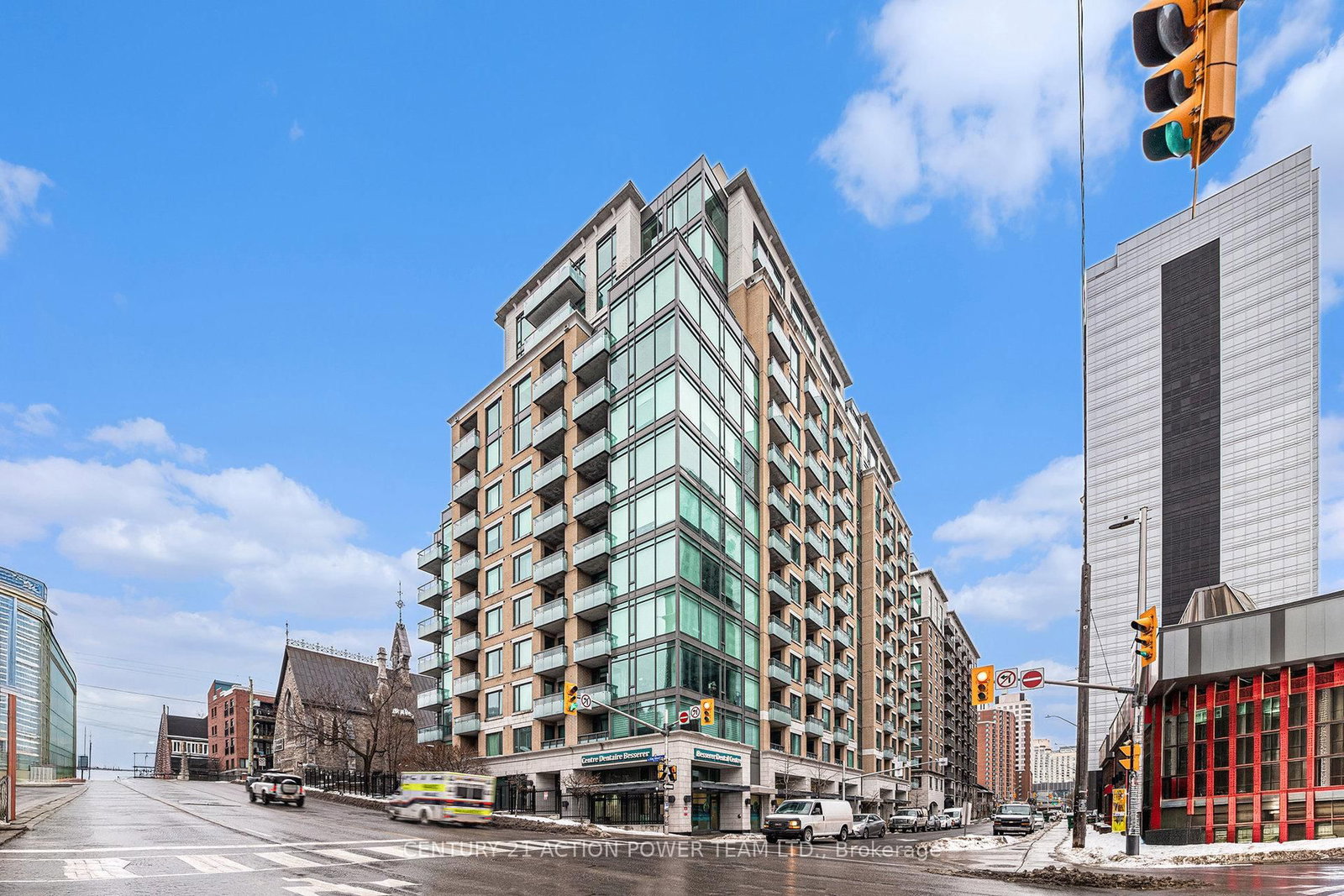 1506 - 238 Besserer Street, Ottawa, ON