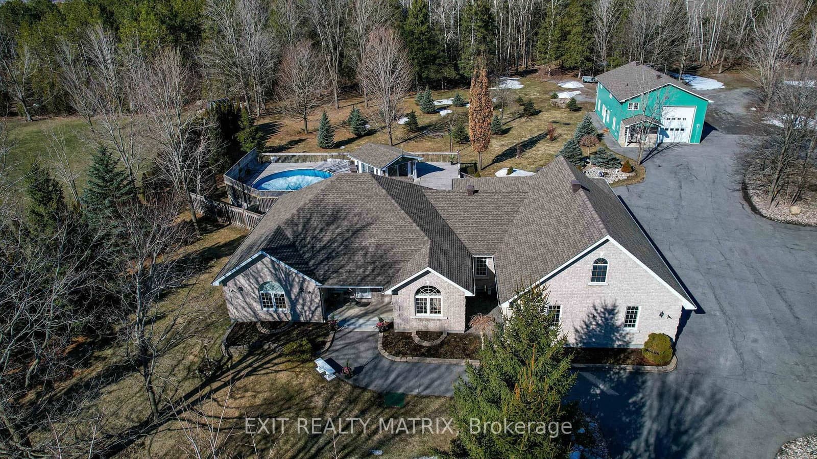 2573 Mitchell Street, Metcalfe, ON