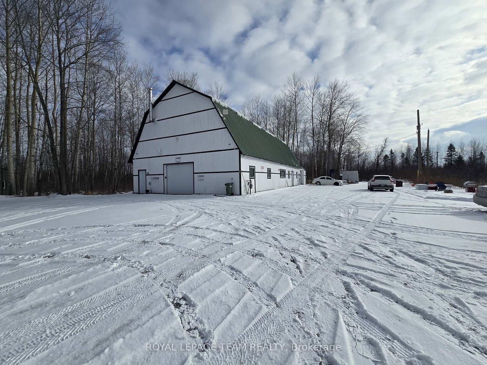 106-116 Constance Creek Drive, Ottawa, ON