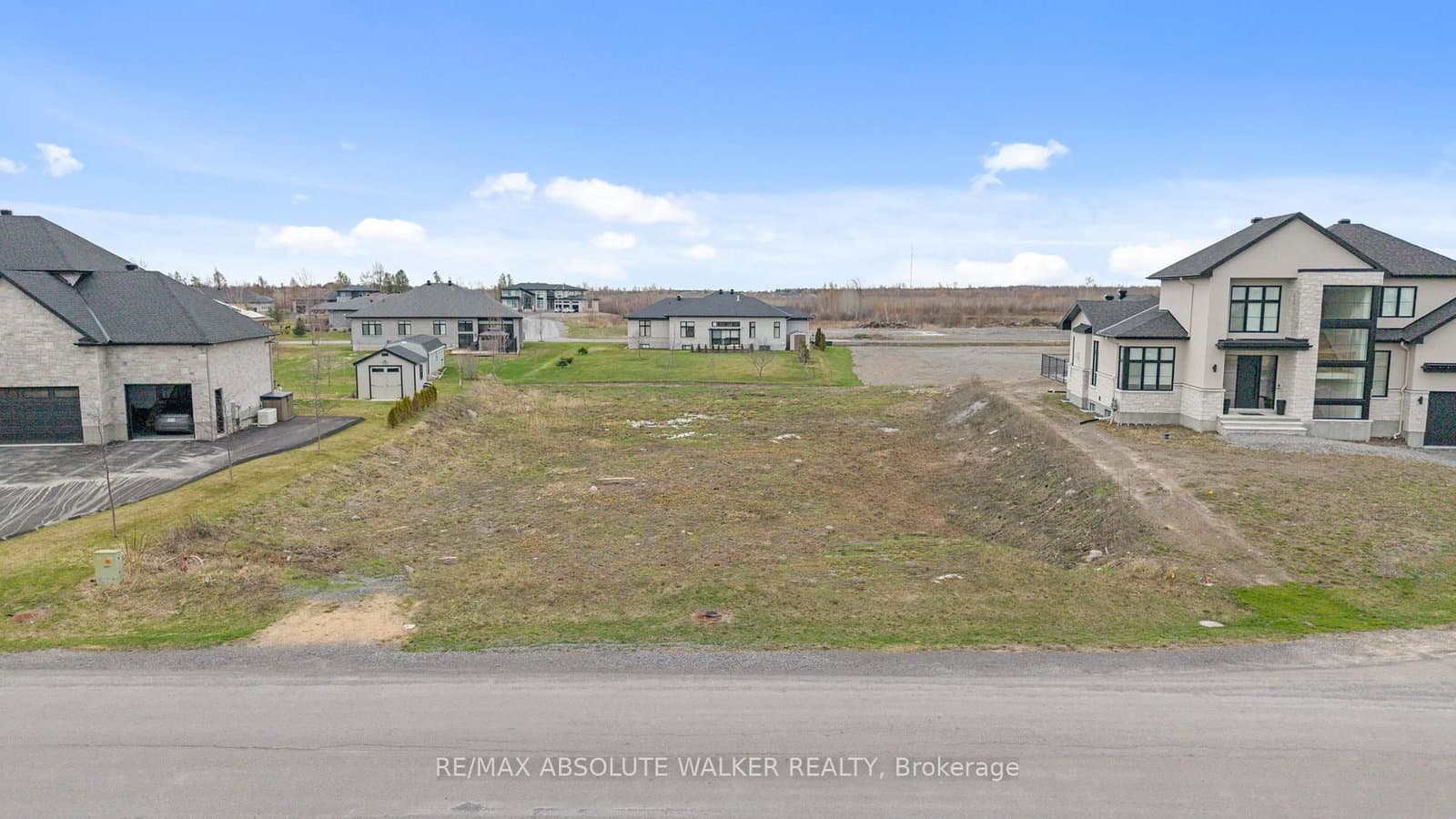 4011 Perennial Way, Ottawa, ON