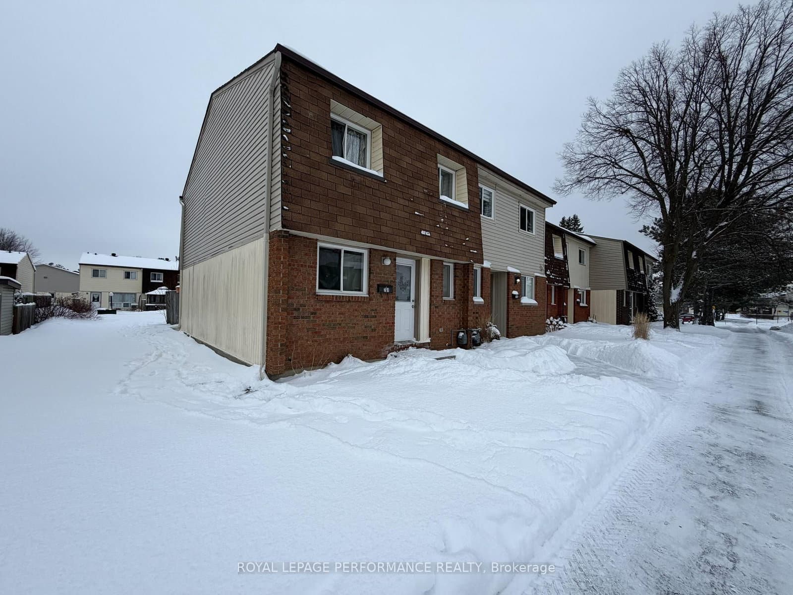 40 - 76 F Seyton Drive, Ottawa, ON