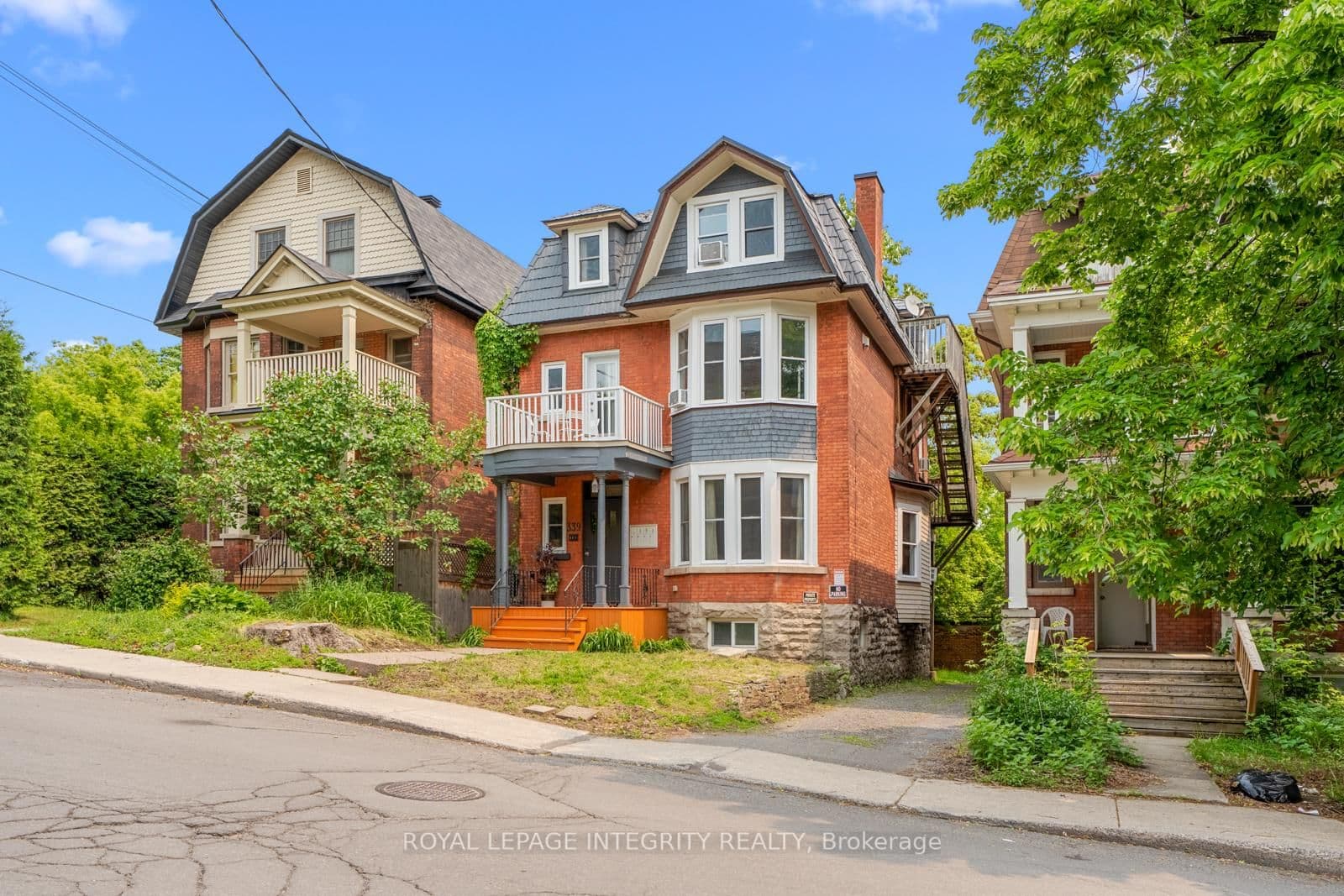 339 Chapel Street, Ottawa, ON