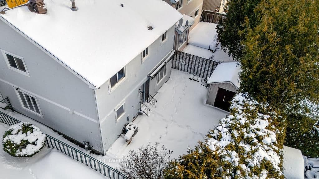 1040 Karsh Drive, Ottawa, ON — photo 3