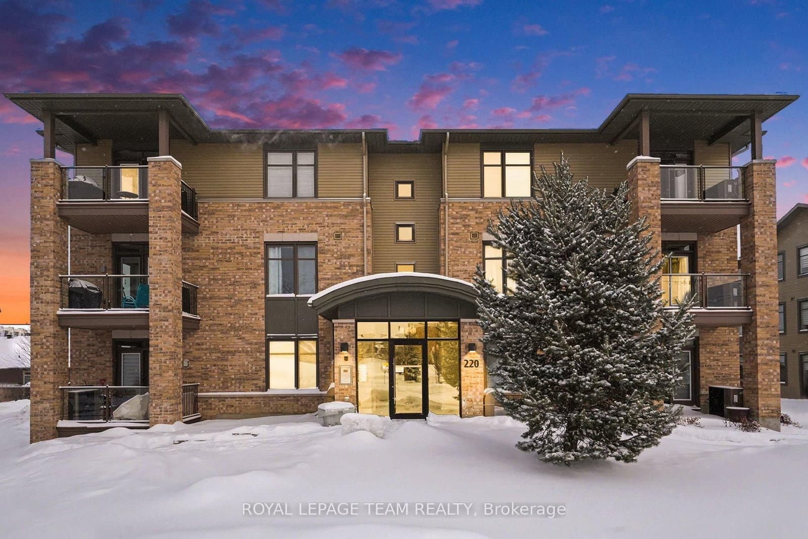 202 - 220 Janka Private, Ottawa, ON