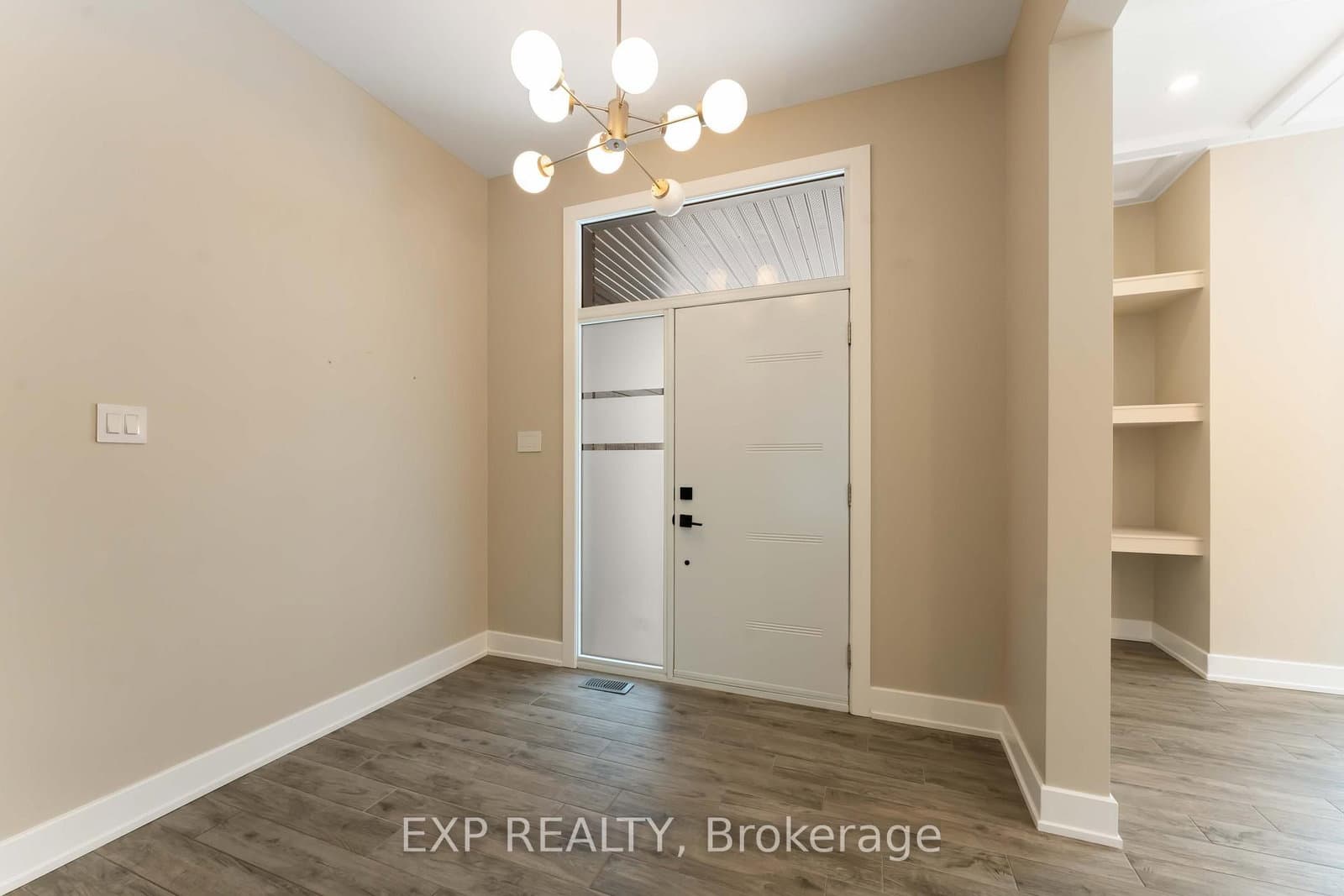 1961 CEDARLAKES Way, Greely, ON — photo 3