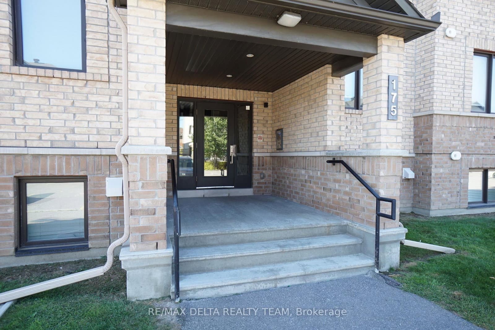 1 - 175 Bluestone Private, Ottawa, ON