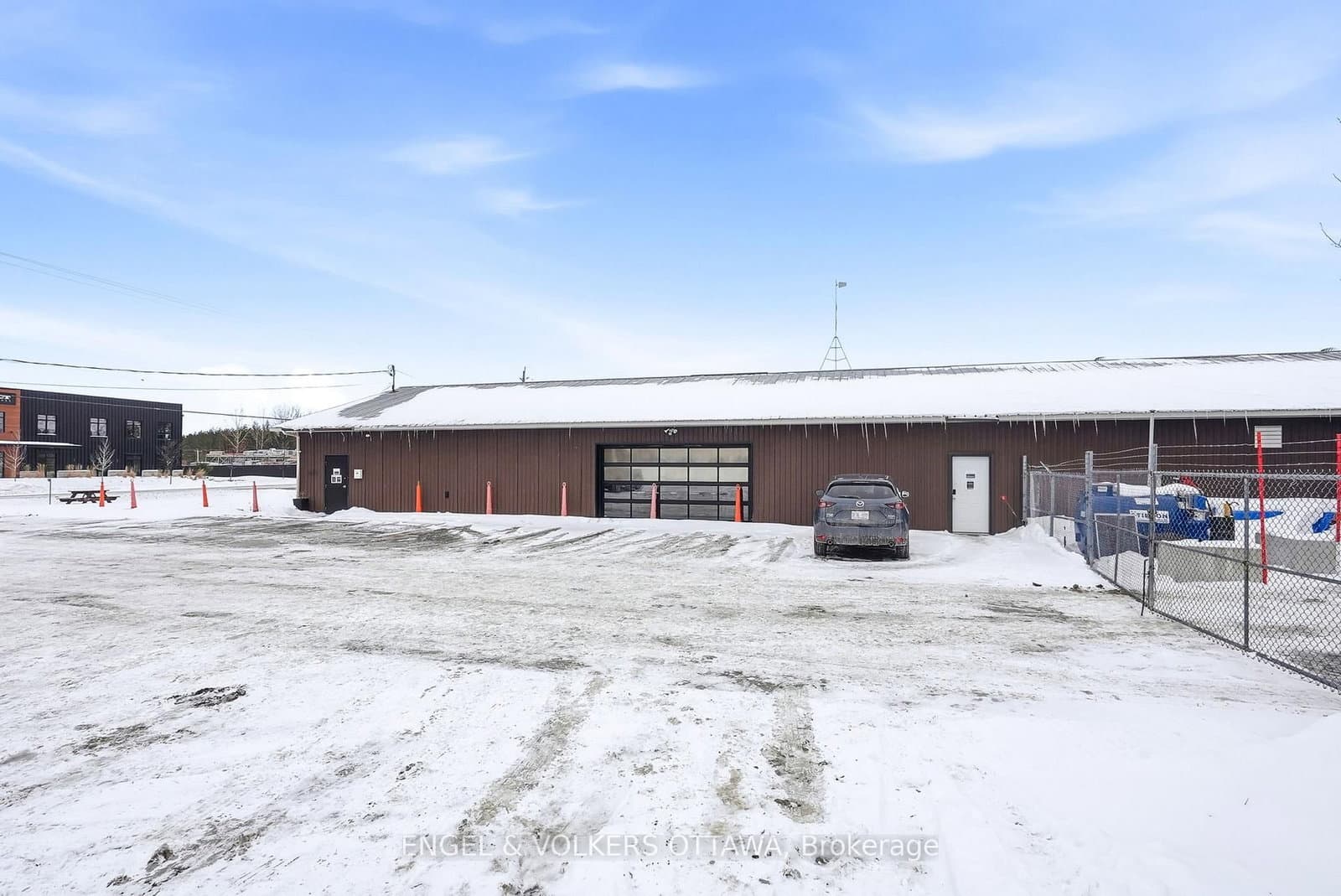 162 Wescar Lane, Carp, ON — photo 2