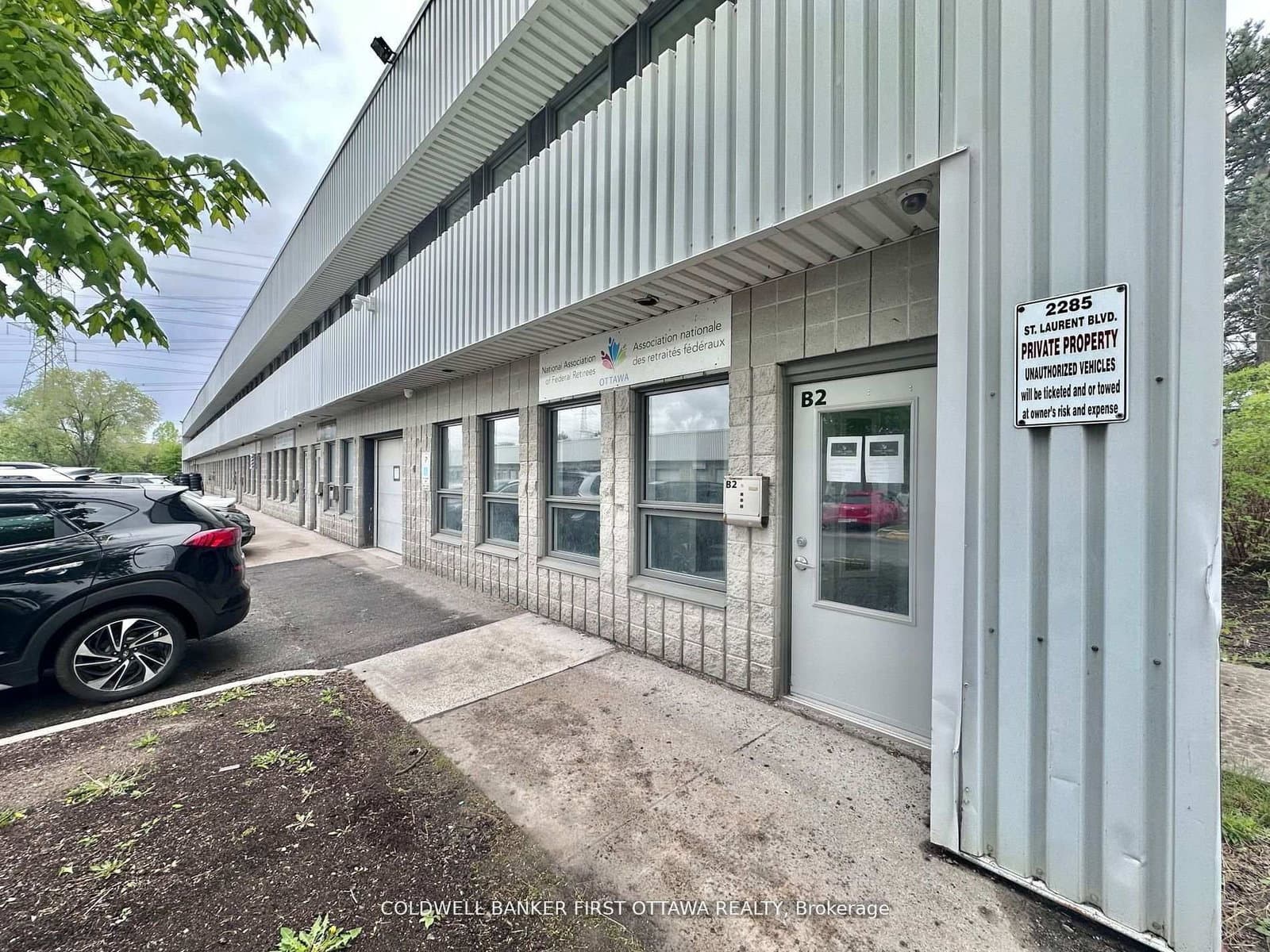 B2 - 2285 St Laurent Boulevard, Ottawa, ON