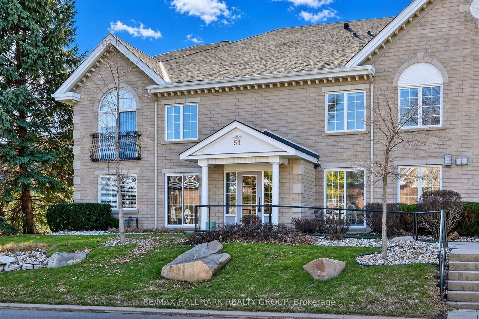 2B - 51 Robson Court, Ottawa, ON — photo 2