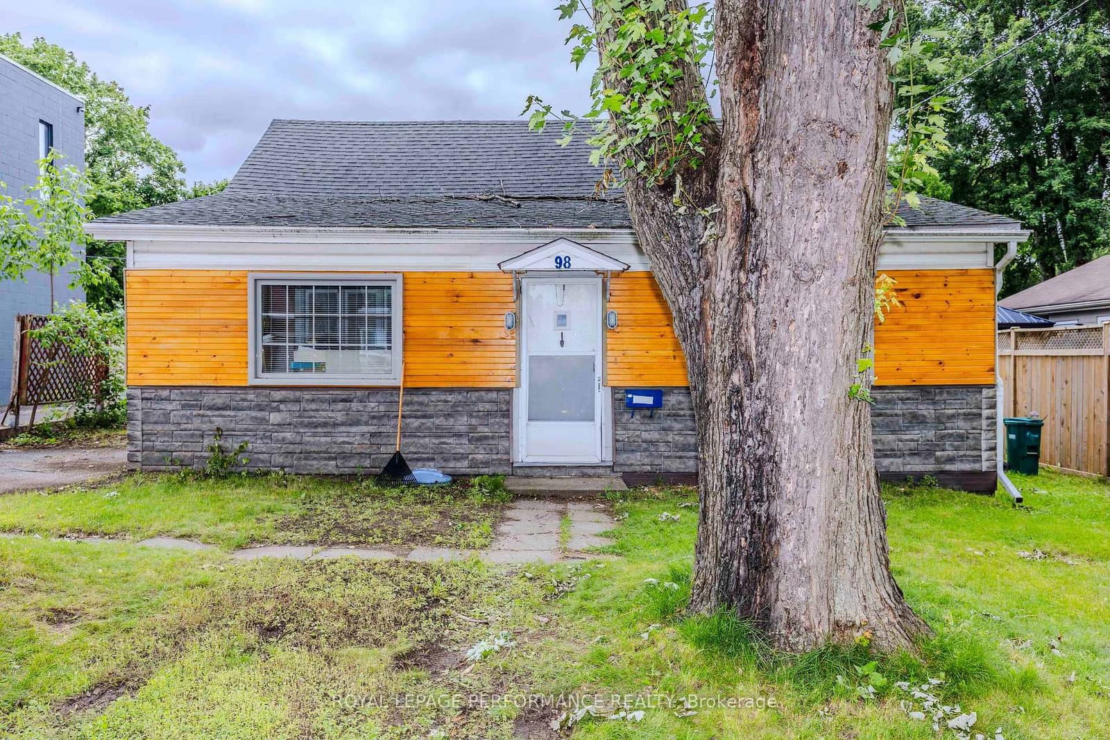 98 Boyce Avenue, Ottawa, ON