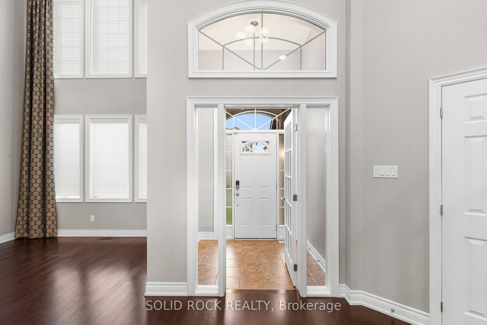 347 Bamburgh Way, Ottawa, ON — photo 3