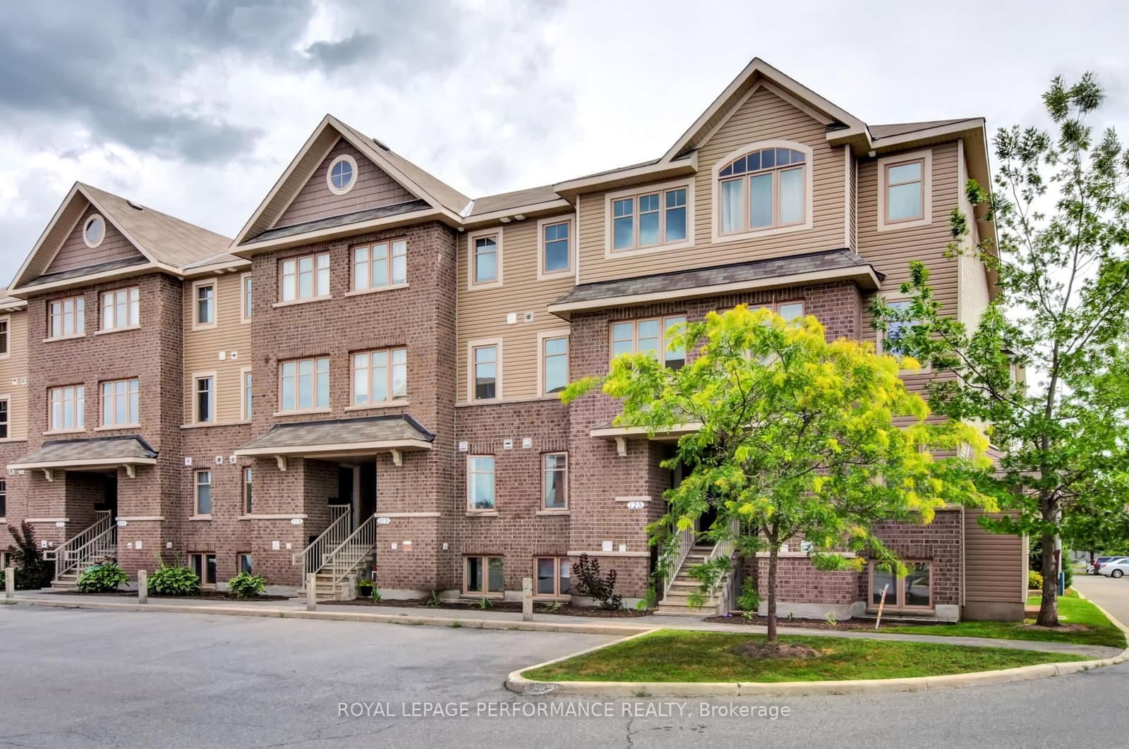 125 Windswept Private, Ottawa, ON — photo 2