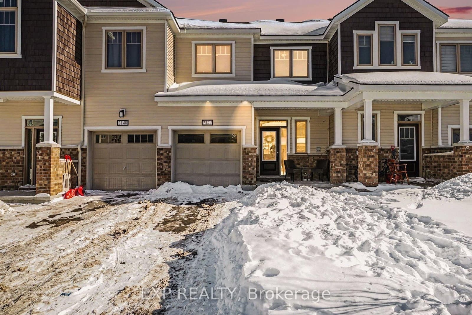 2142 Winsome Terrace, Ottawa, ON