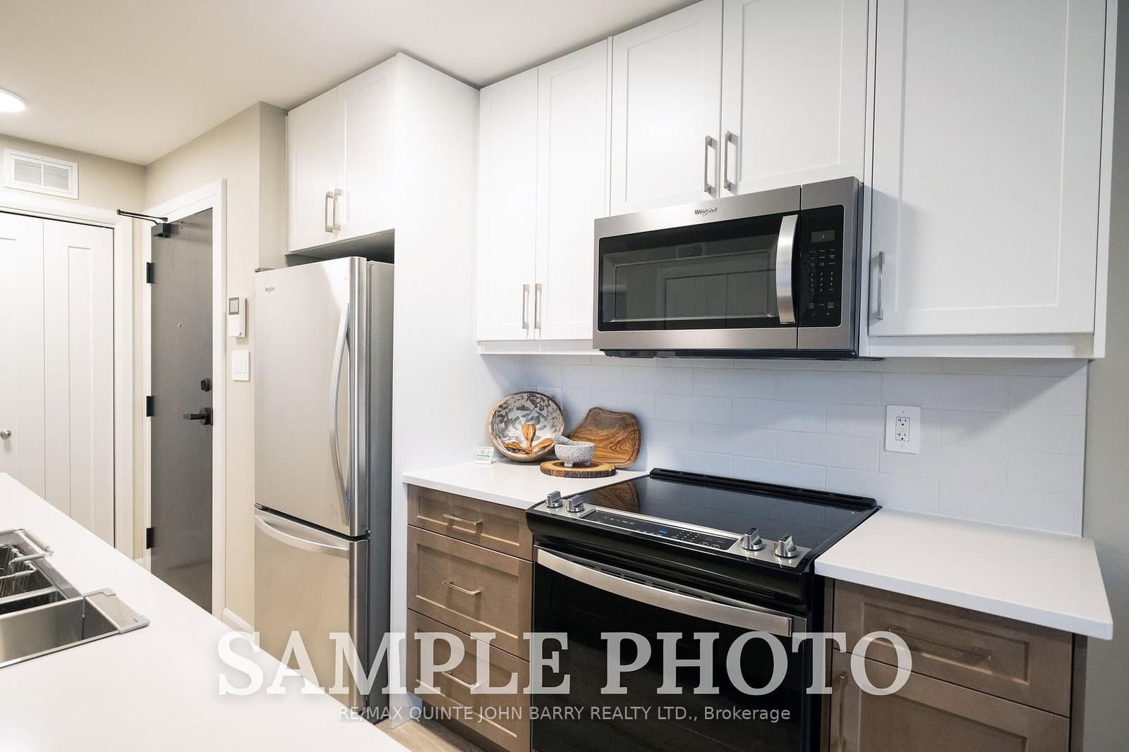 107-10 Hillside Meadow Drive, Quinte West, ON — photo 3