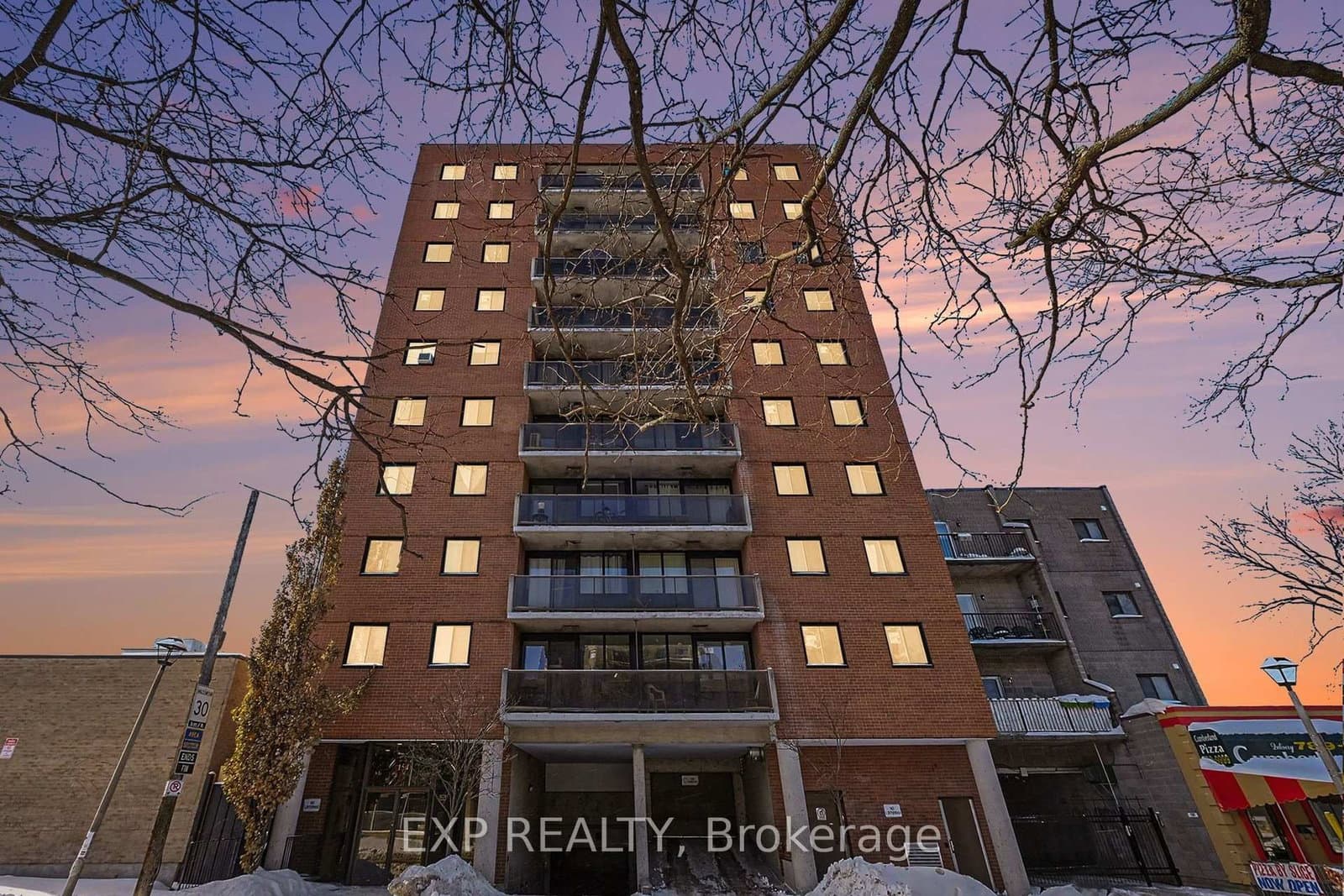 801 - 154 Nelson Street, Ottawa, ON