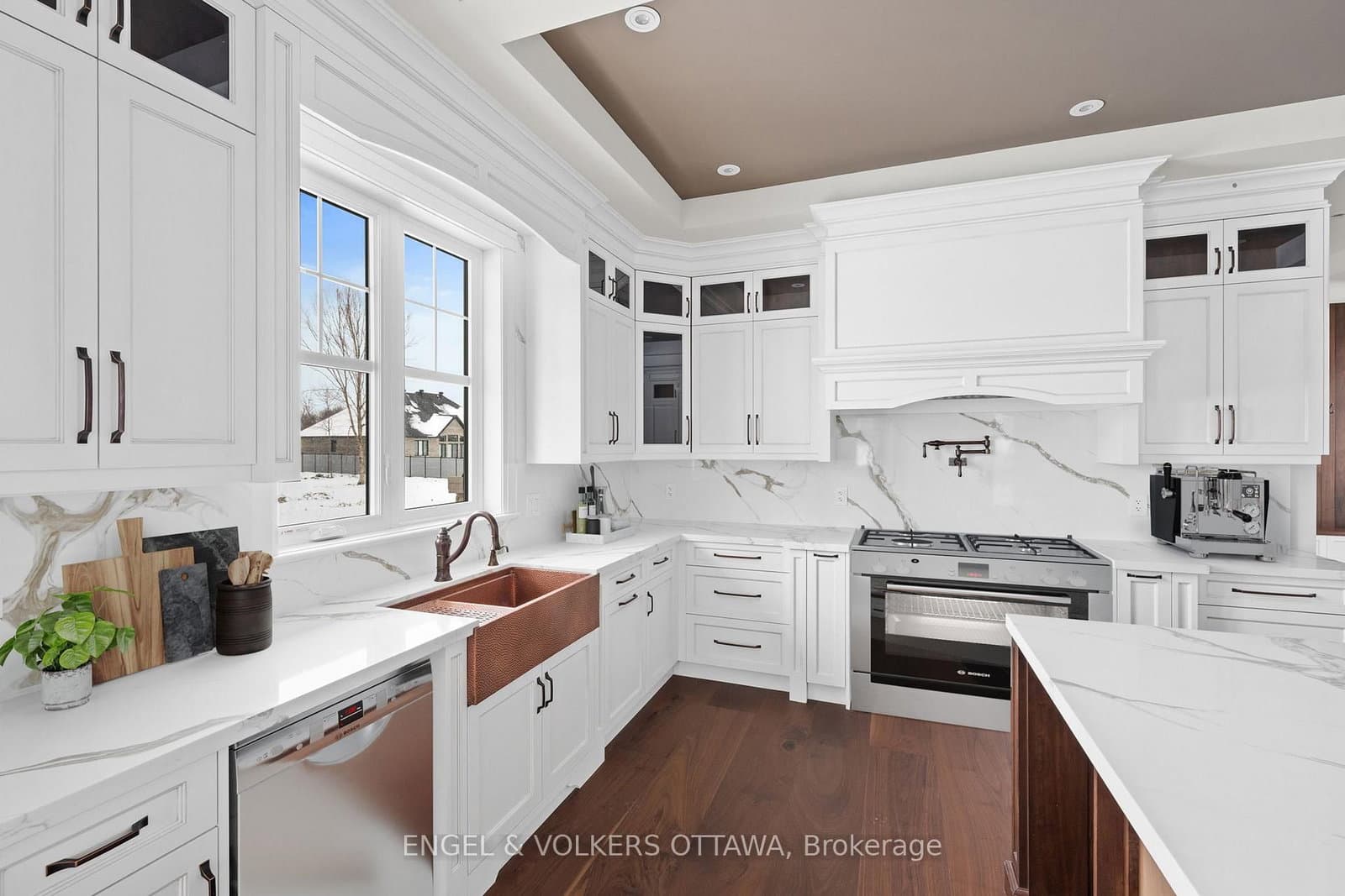 432 Ashbee Court, Ottawa, ON — photo 3