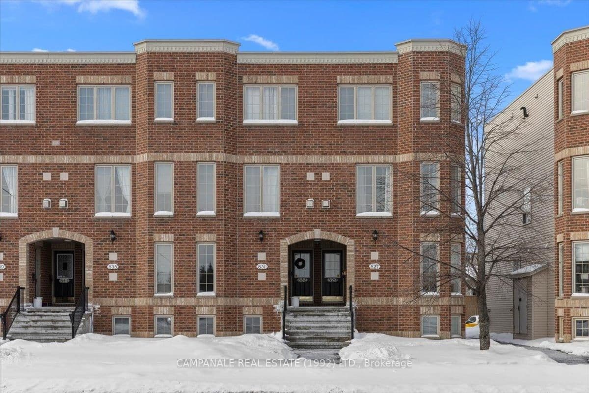 831 Longfields Drive, Ottawa, ON