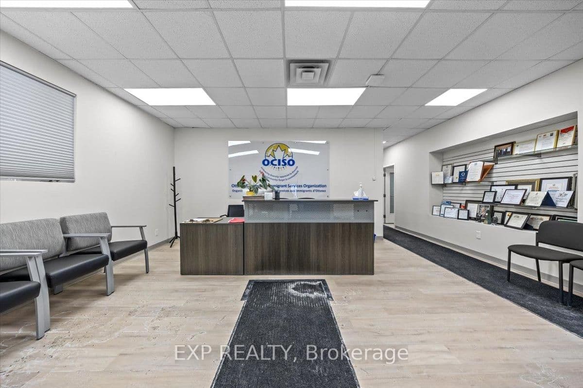 945 Wellington Street, Ottawa, ON — photo 3