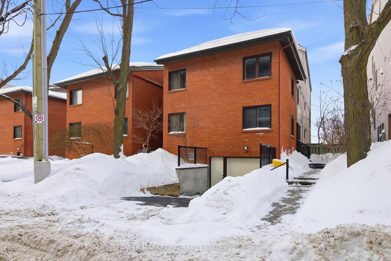 37G ROBINSON Avenue, Ottawa, ON