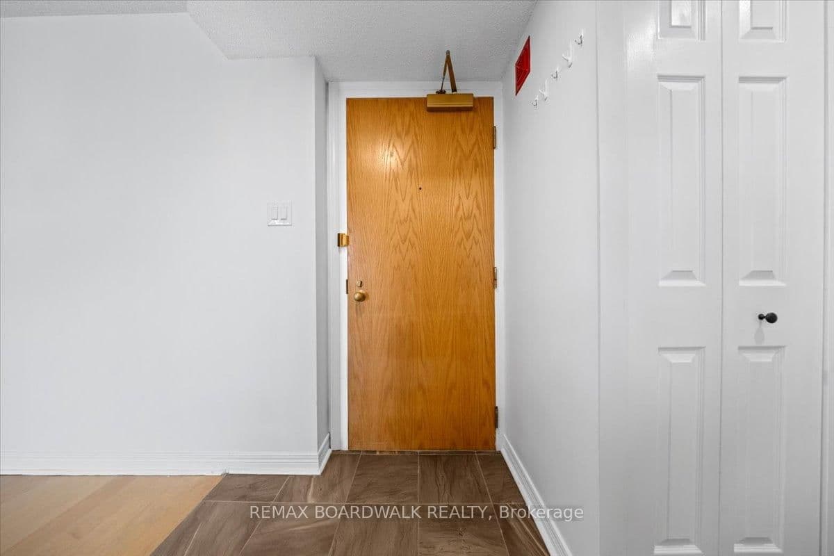 308 - 15 Murray Street, Ottawa, ON — photo 3