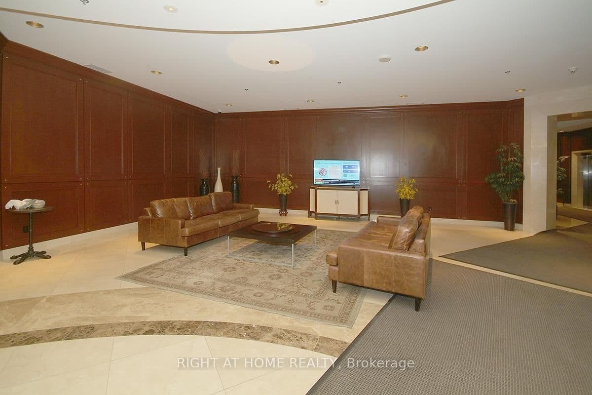 702 - 200 Rideau Street, Ottawa, ON — photo 3