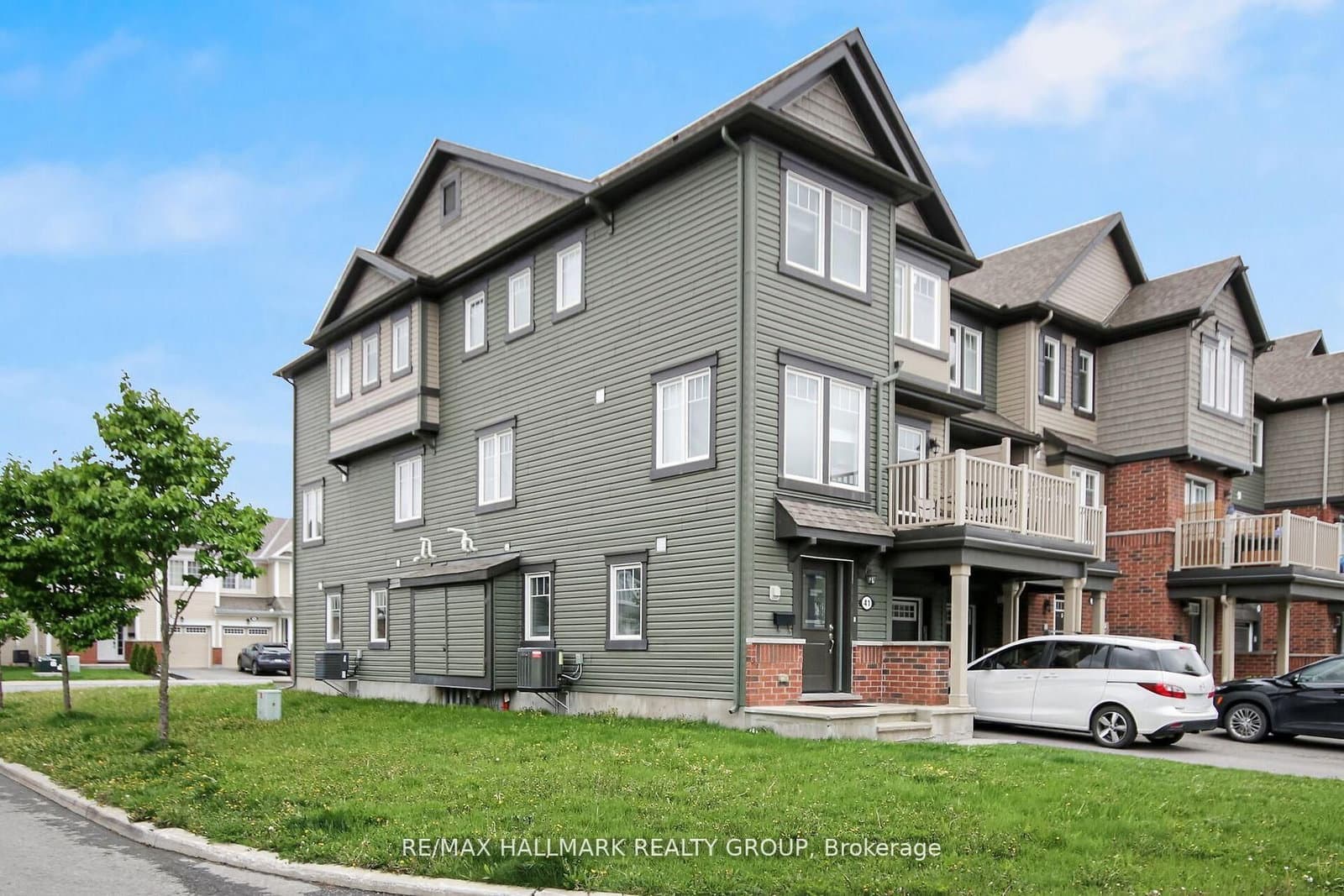 41 Maroma Street, Ottawa, ON — photo 2