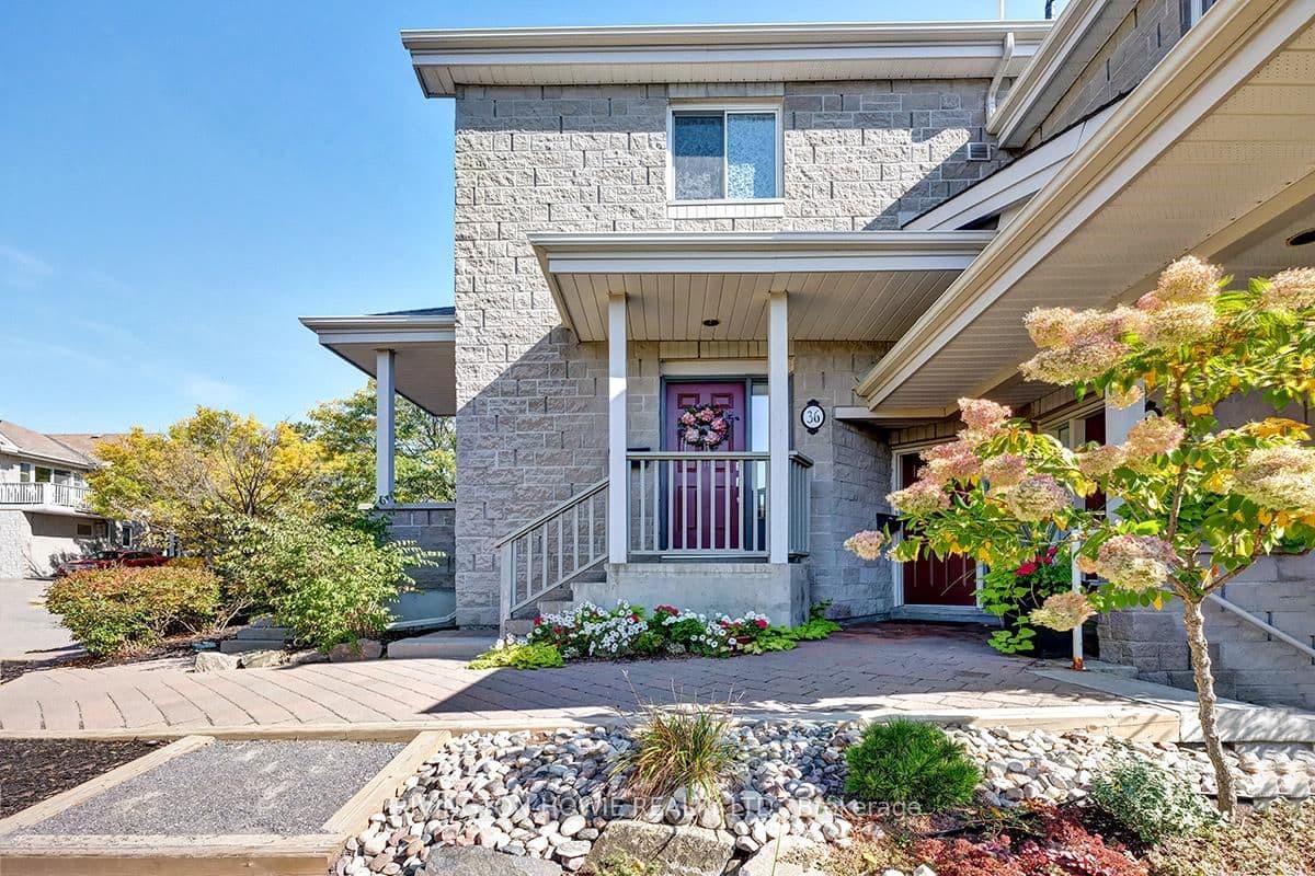 36 Robson Court, Ottawa, ON