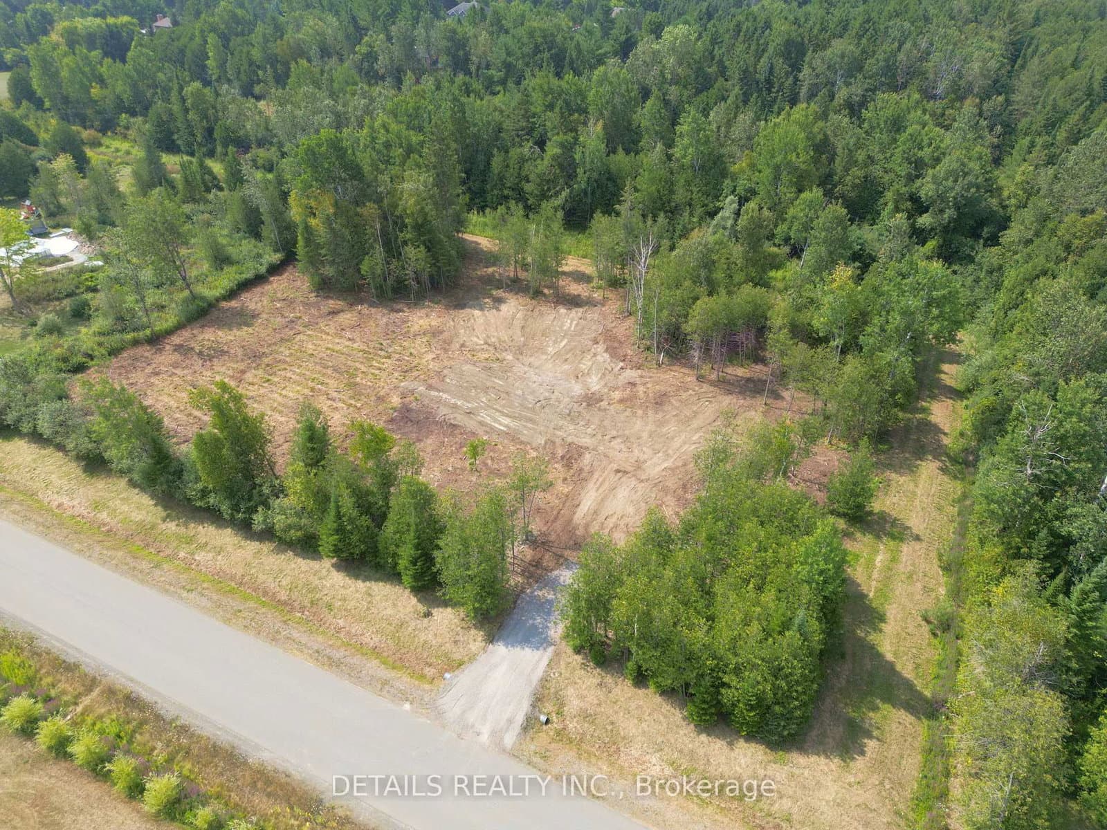 127 Gentry Road, Carp, ON — photo 3