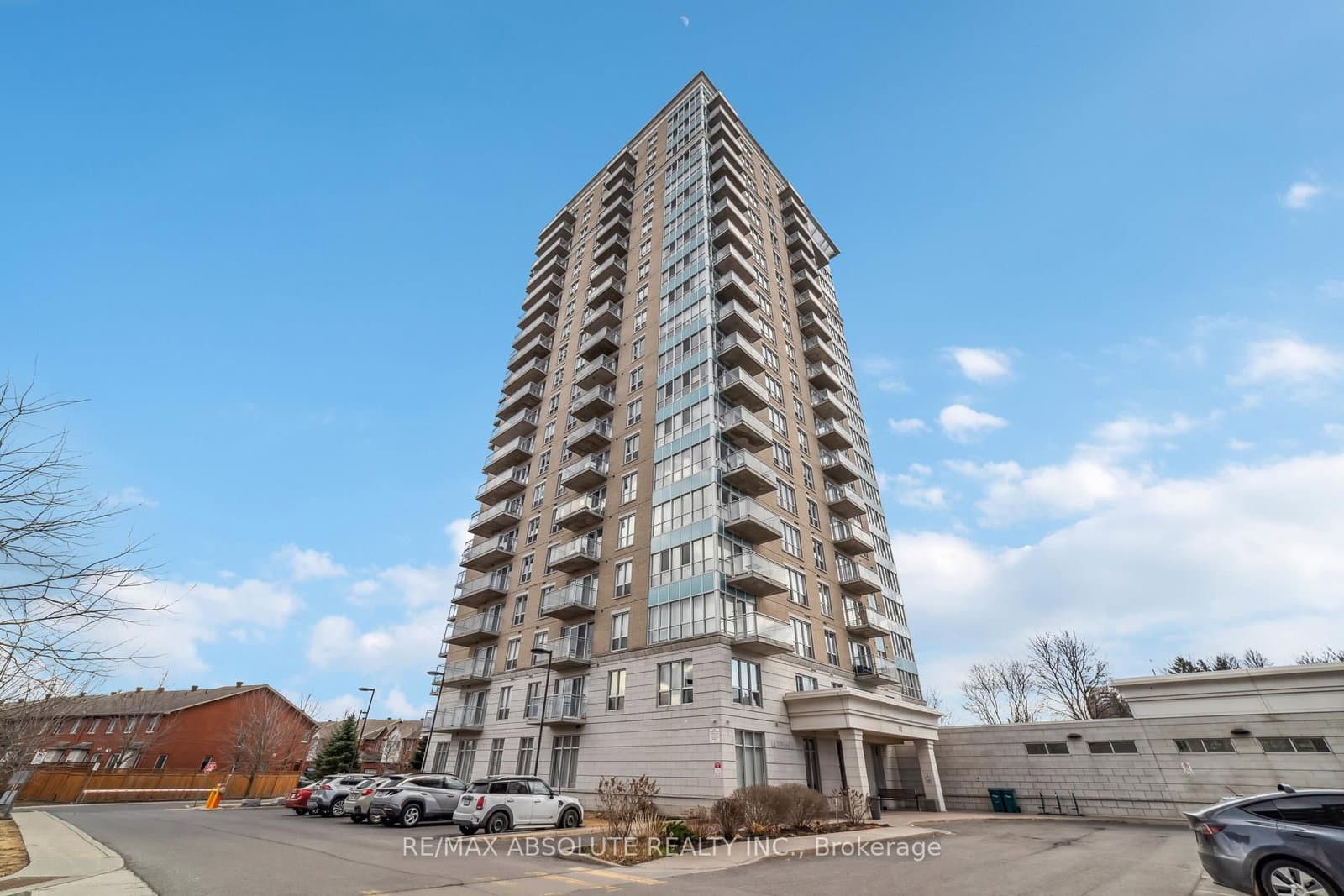 1209 - 90 Landry Street, Ottawa, ON