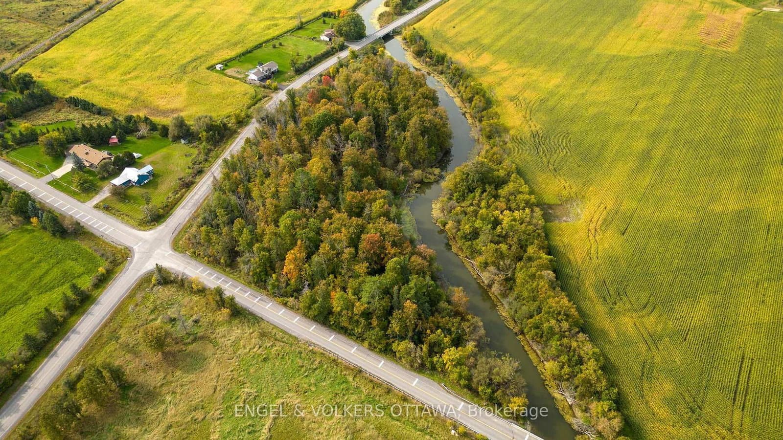 2615 Thomas A Dolan Parkway, Kinburn, ON