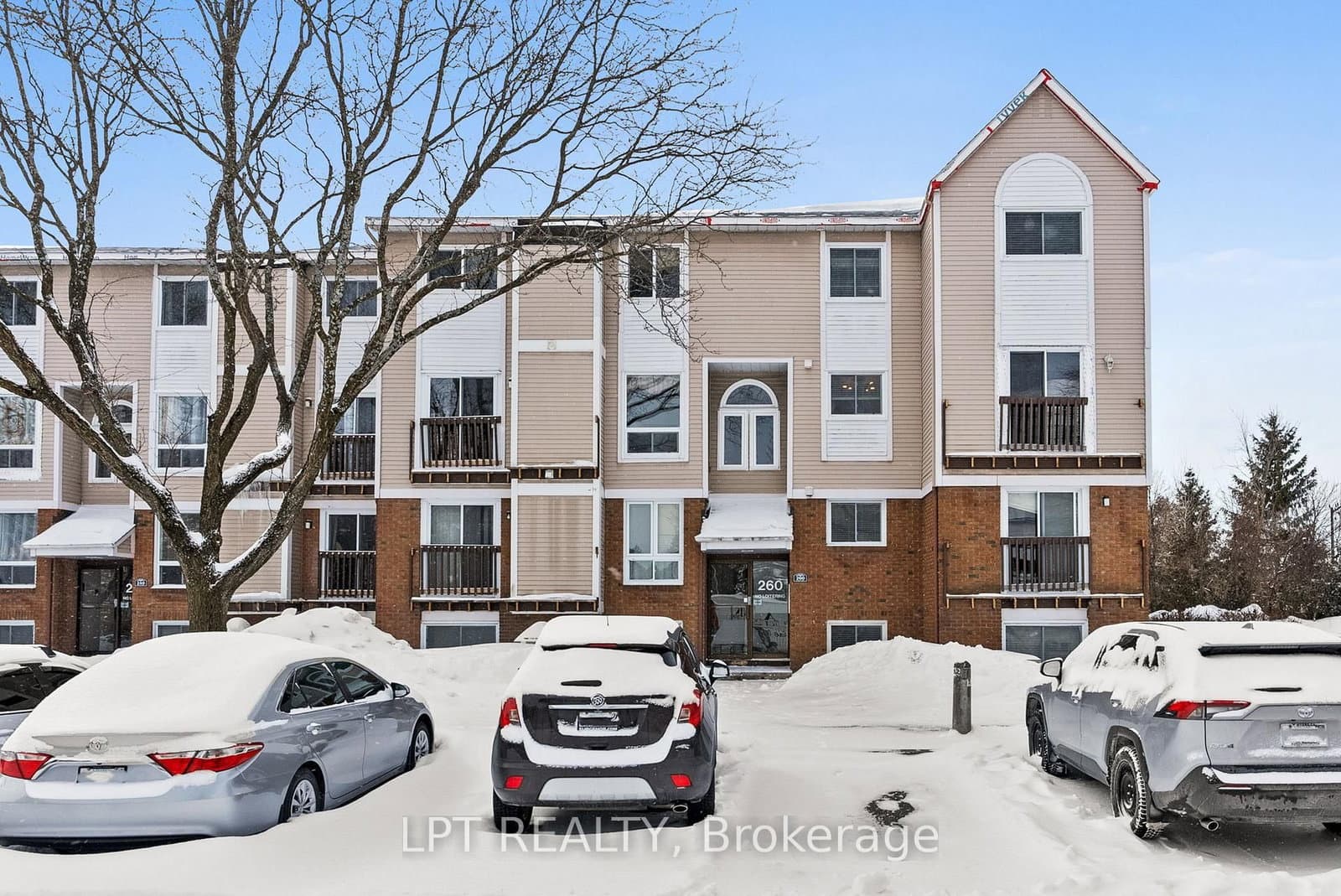 4 - 260 Fenerty Court, Ottawa, ON — photo 2