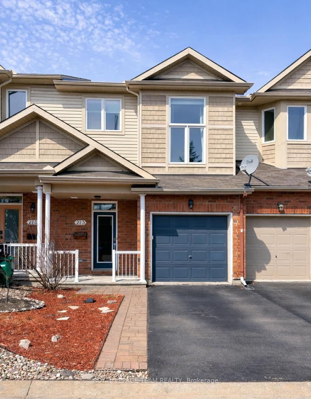 215 Parkrose Private, Ottawa, ON