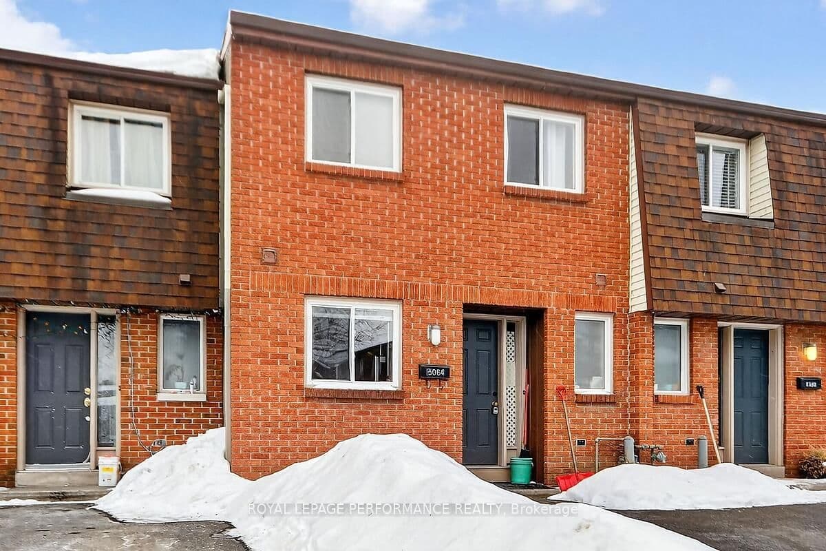 9 - 3064 Olympic Way, Ottawa, ON
