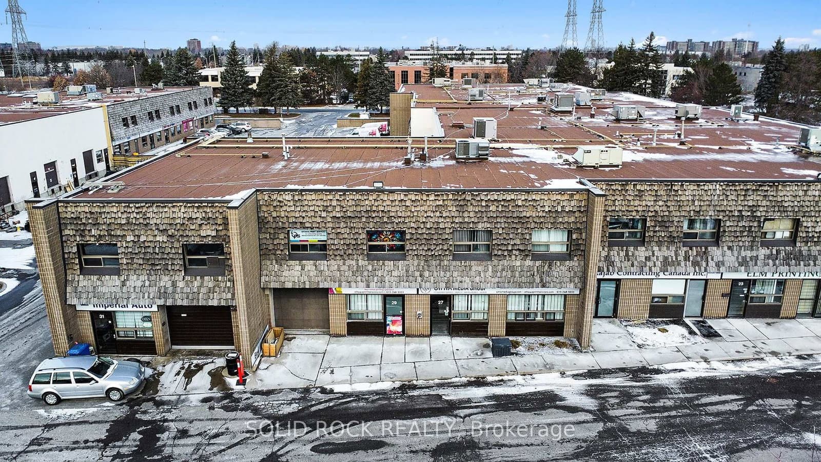 27&29 - 2100 Thurston Drive, Ottawa, ON — photo 2