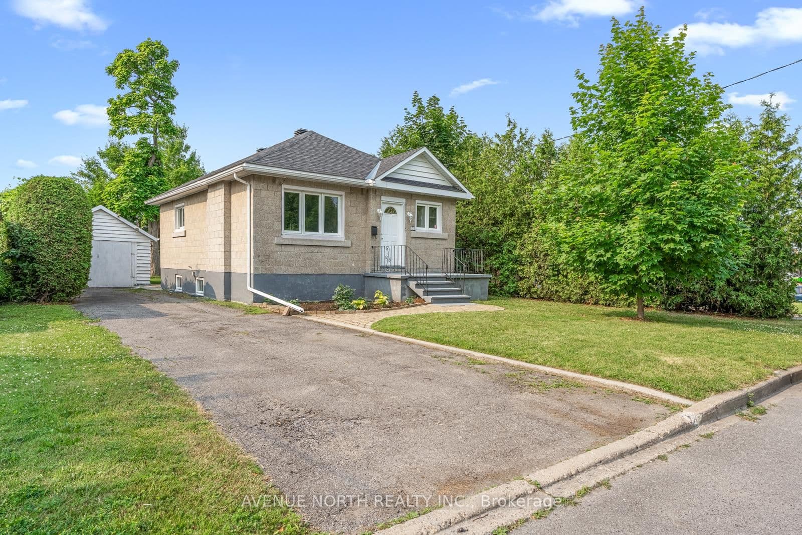 1210 Erie Avenue, Ottawa, ON — photo 2
