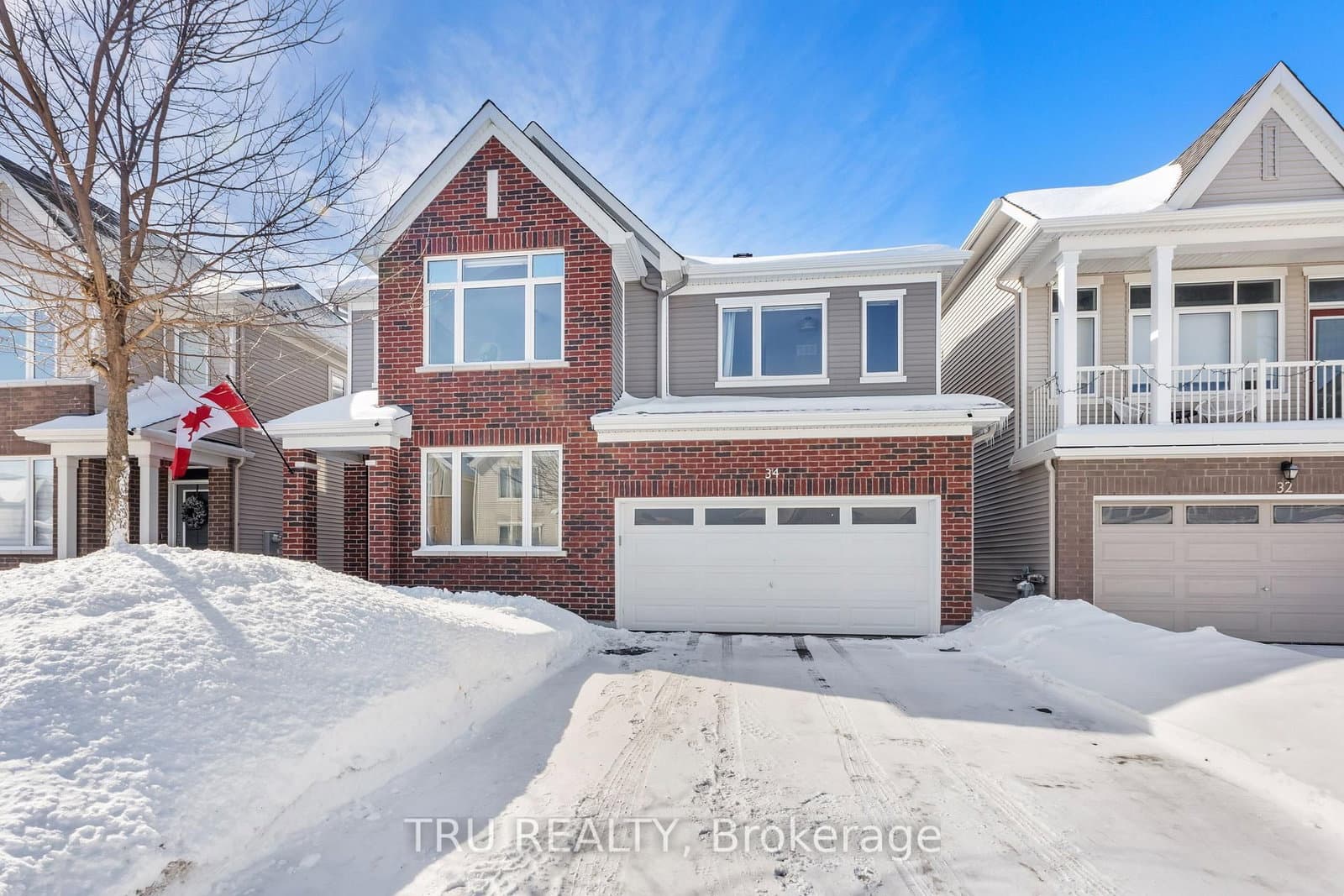 34 Coppermine Street, Ottawa, ON — photo 2