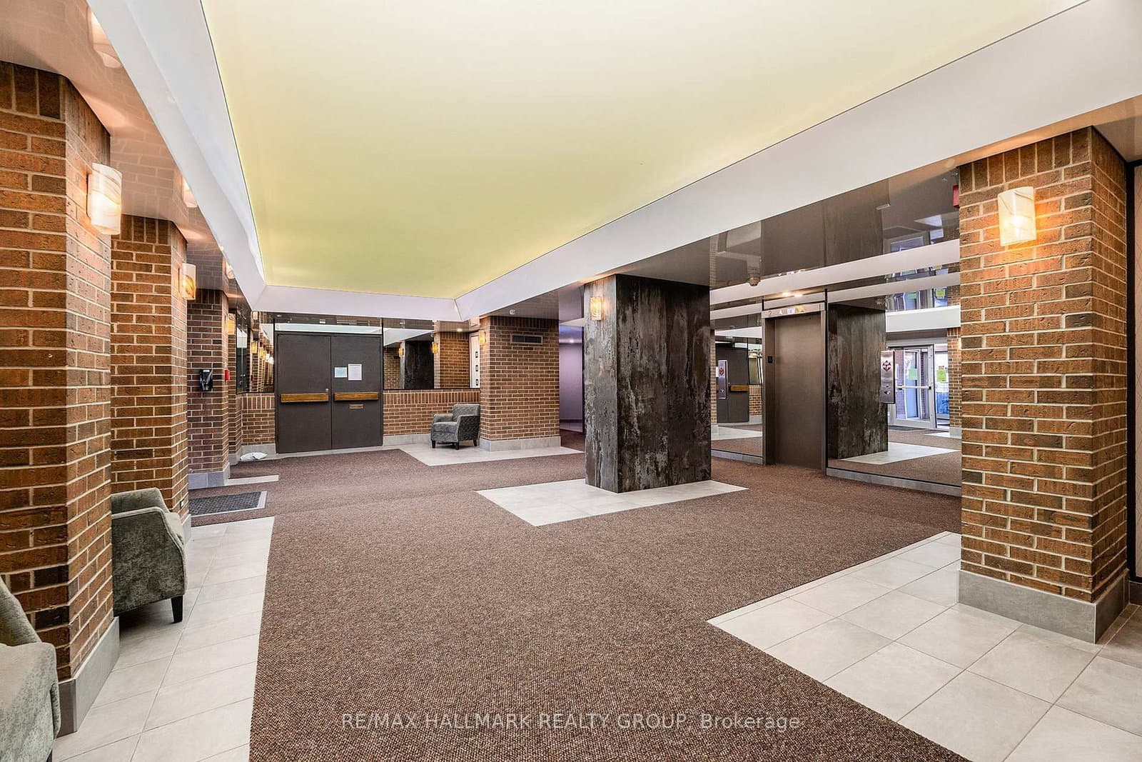 1005 - 1380 Prince Of Wales Drive, Ottawa, ON — photo 3